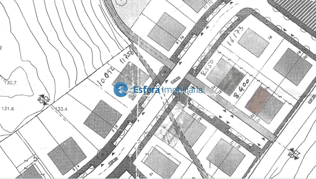 Terreno para Venda em Folgosa Foto 3