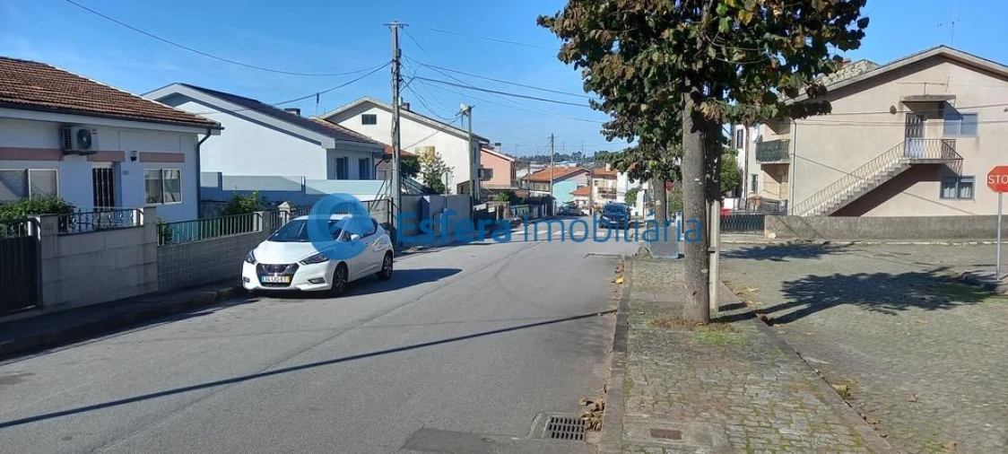 Loja para Venda em Alfena Foto 18