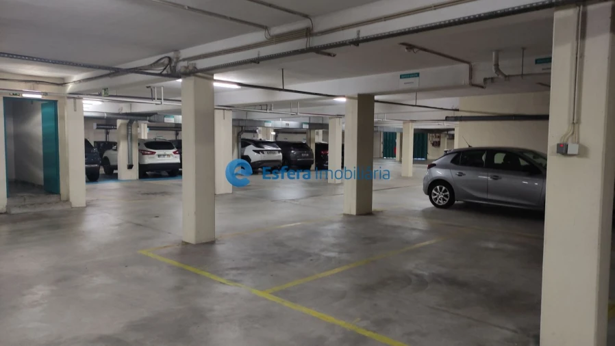 Garagem para Arrendamento em Perafita, Lavra e Santa Cruz do Bispo Foto 5