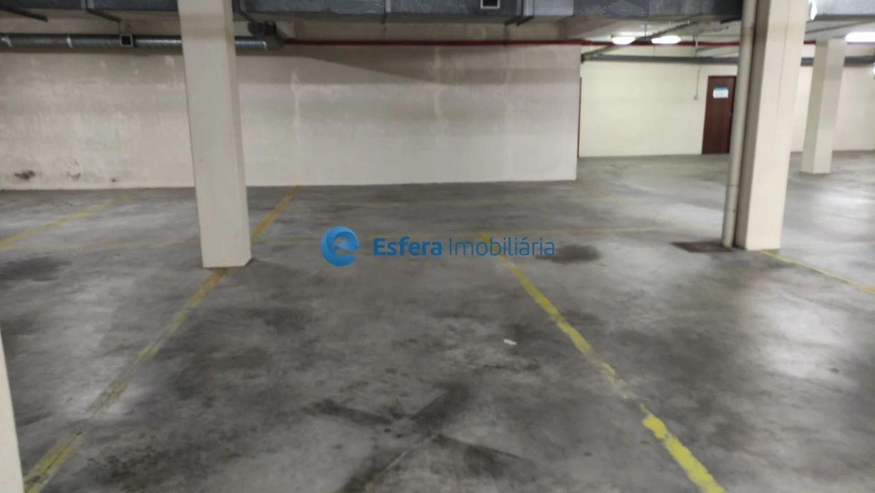 Garagem para Arrendamento em Perafita, Lavra e Santa Cruz do Bispo Foto 10