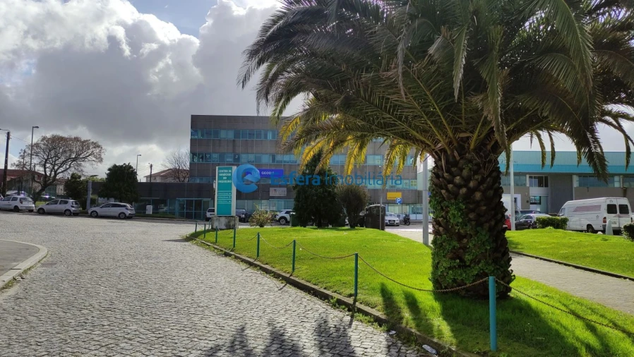 Garagem para Arrendamento em Perafita, Lavra e Santa Cruz do Bispo Foto 12