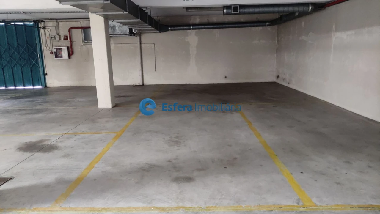 Garagem para Arrendamento em Perafita, Lavra e Santa Cruz do Bispo Foto 8