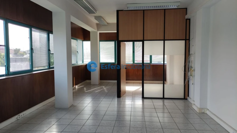 Loja para Arrendamento em Perafita, Lavra e Santa Cruz do Bispo Foto 4