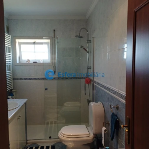 Moradia T4 para Venda em Moreira Foto 16