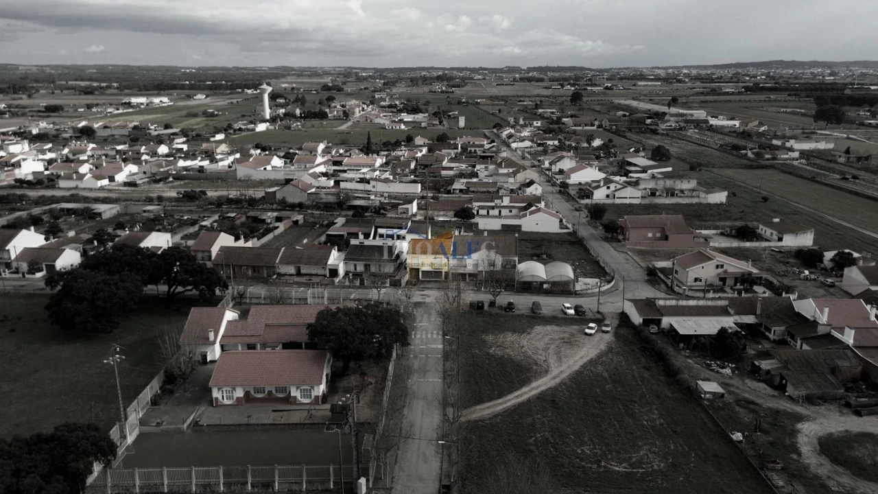 Moradia T3 para Venda em Alpiarça Foto 27