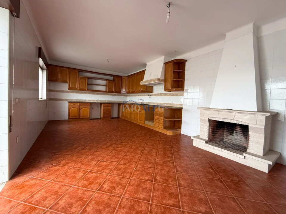 Moradia T3 para Venda em Alpiarça Foto 6