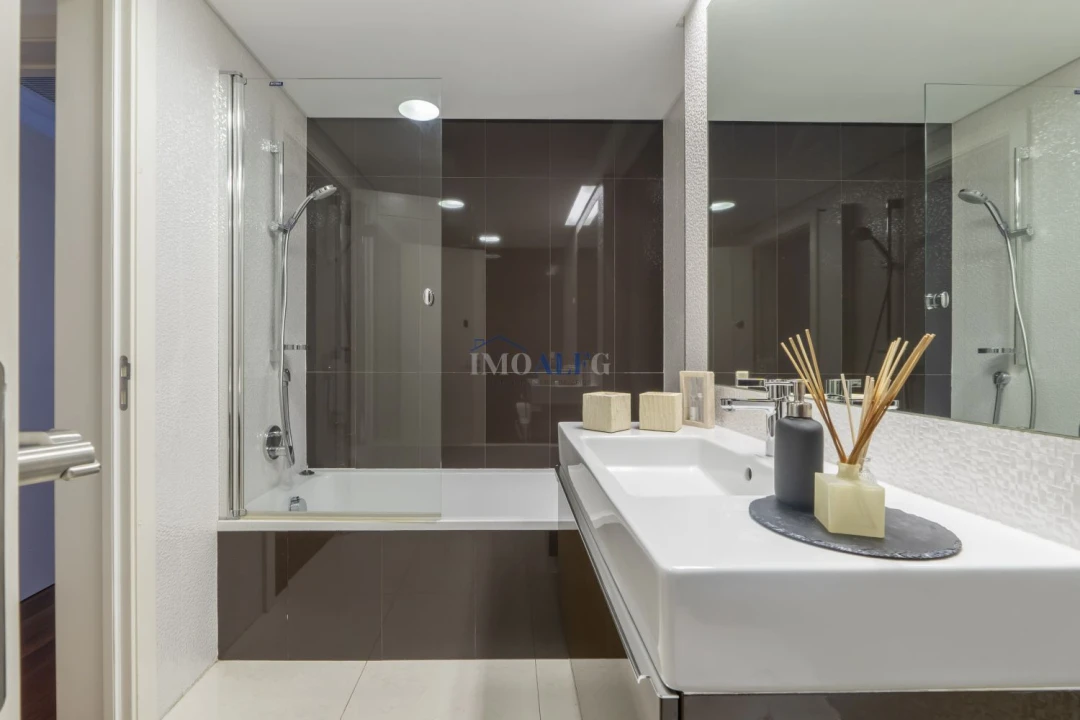 Apartamento T3 para Venda em Sacavém e Prior Velho Foto 24