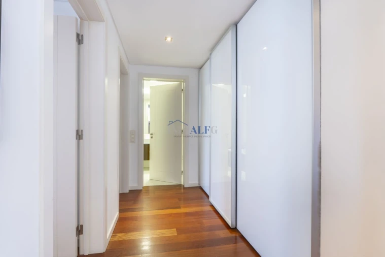 Apartamento T3 para Venda em Sacavém e Prior Velho Foto 19