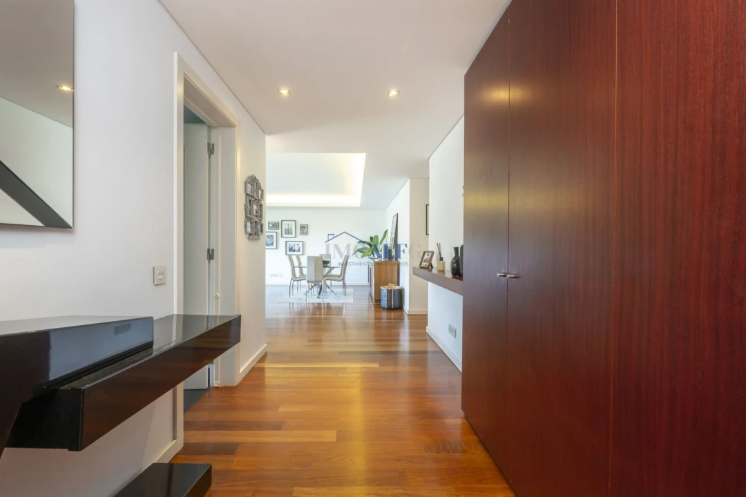 Apartamento T3 para Venda em Sacavém e Prior Velho Foto 10