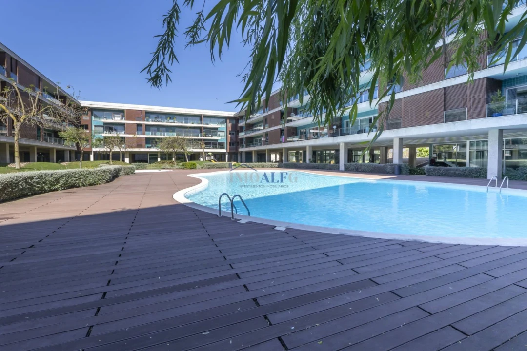 Apartamento T3 para Venda em Sacavém e Prior Velho Foto 38