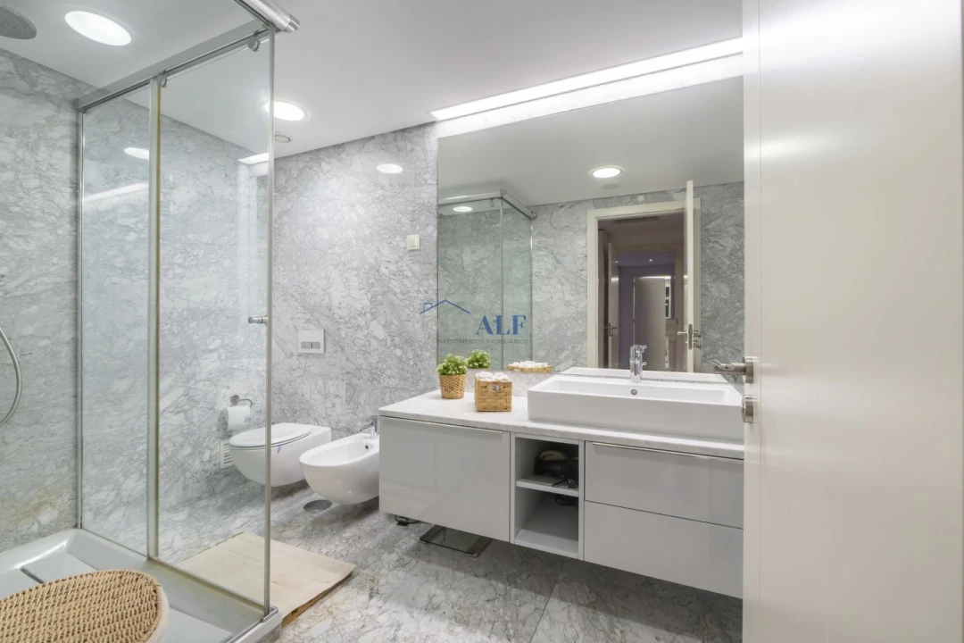 Apartamento T3 para Venda em Sacavém e Prior Velho Foto 32