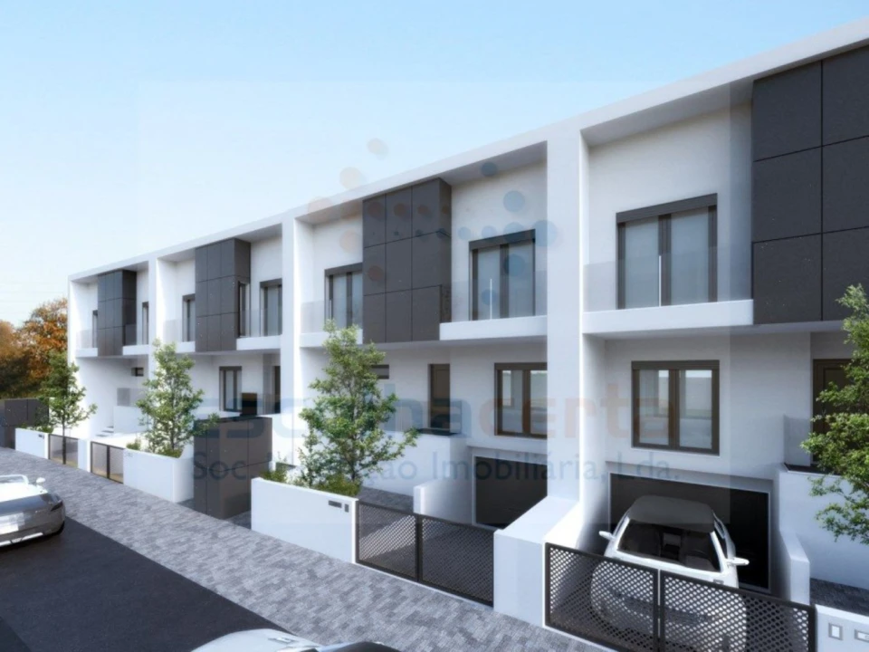 Moradia T4 para Venda em Alcochete Foto 2