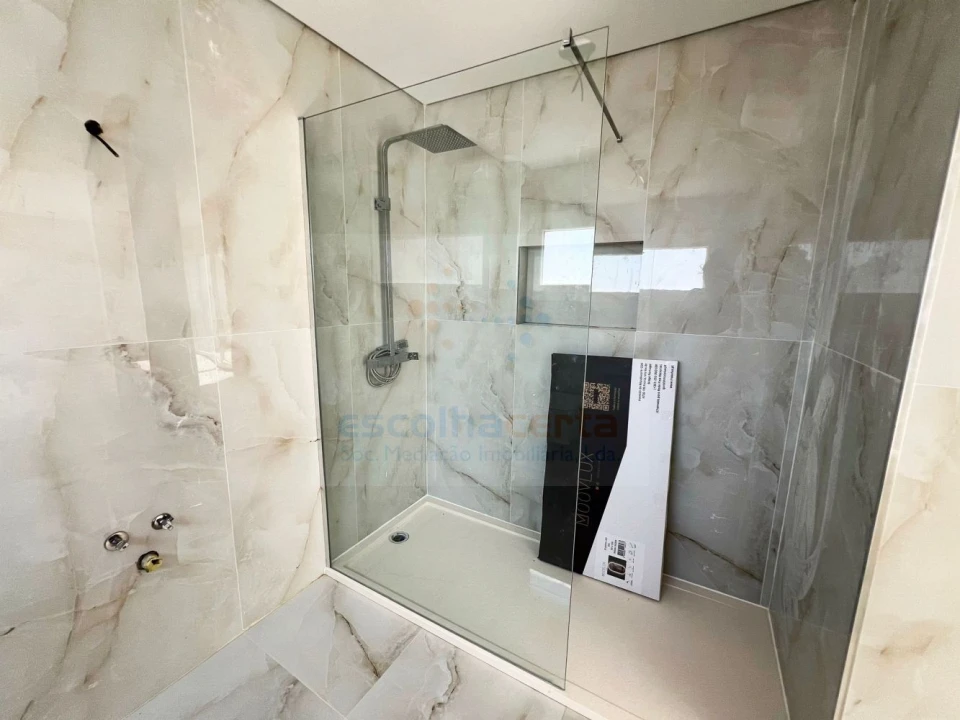 Moradia T4 para Venda em Alcochete Foto 40