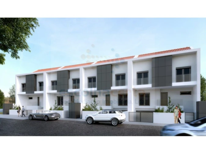 Moradia T4 para Venda em Alcochete Foto 4