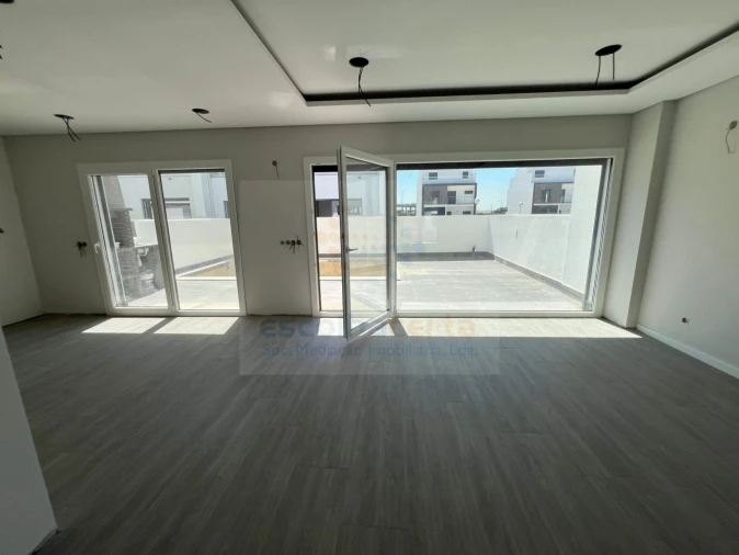 Moradia T4 para Venda em Alcochete Foto 22