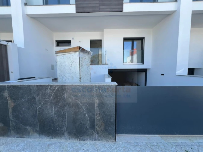 Moradia T4 para Venda em Alcochete Foto 6