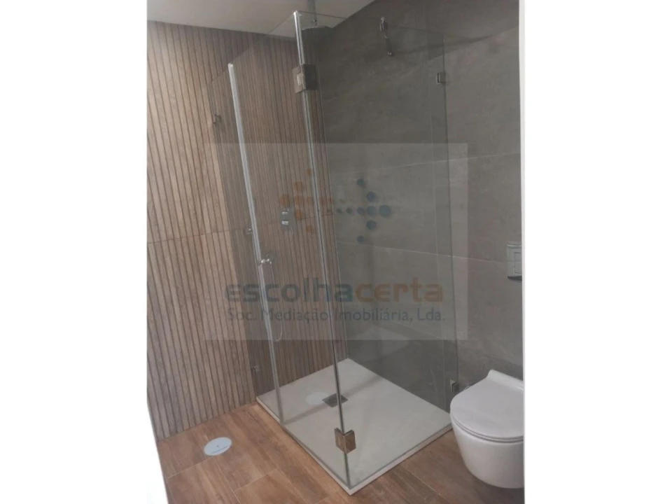 Moradia T3 para Venda em Alcochete Foto 16