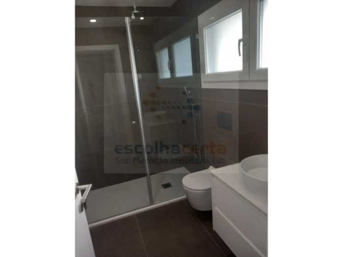 Moradia T3 para Venda em Alcochete Foto 6