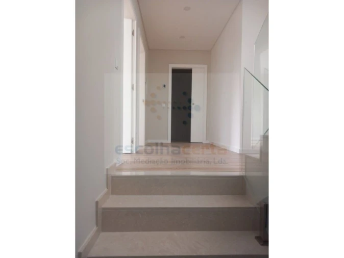 Moradia T3 para Venda em Alcochete Foto 10