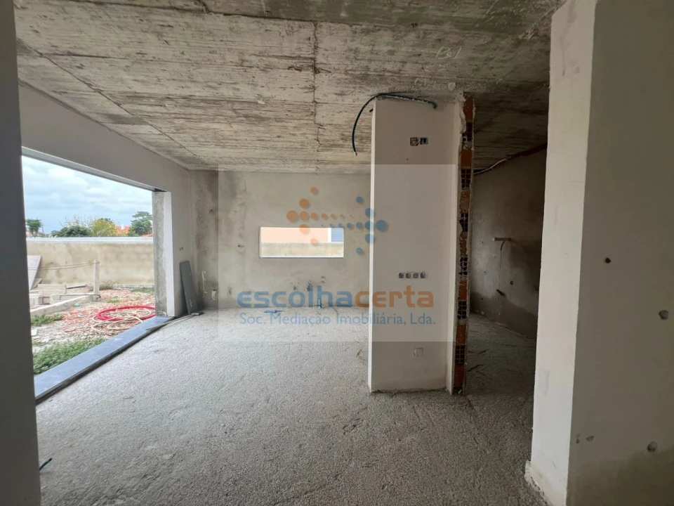 Moradia T5 para Venda em Azeitão (São Lourenço e São Simão) Foto 11