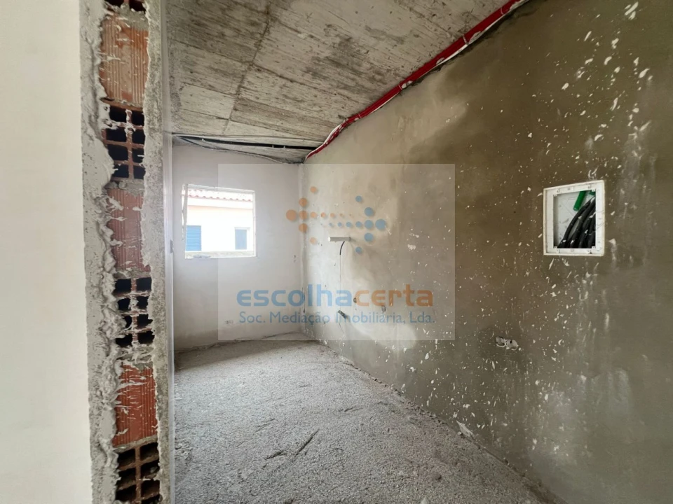 Moradia T5 para Venda em Azeitão (São Lourenço e São Simão) Foto 15