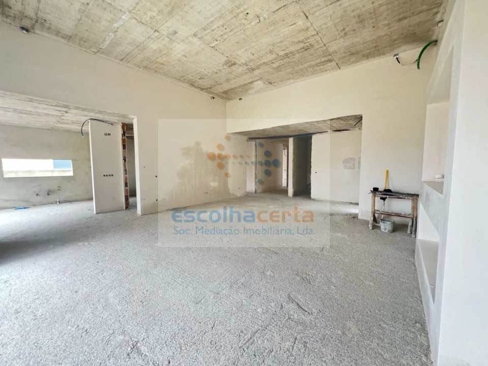 Moradia T5 para Venda em Azeitão (São Lourenço e São Simão) Foto 10