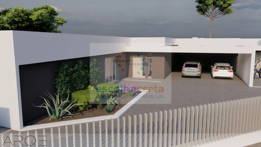 Moradia T4 para Venda em Quinta do Anjo Foto 13