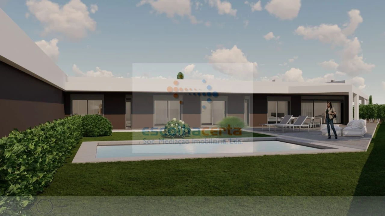 Moradia T4 para Venda em Quinta do Anjo Foto 9