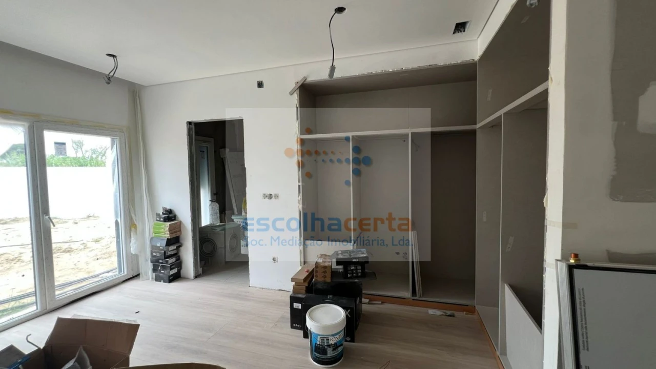 Moradia T4 para Venda em Quinta do Anjo Foto 21