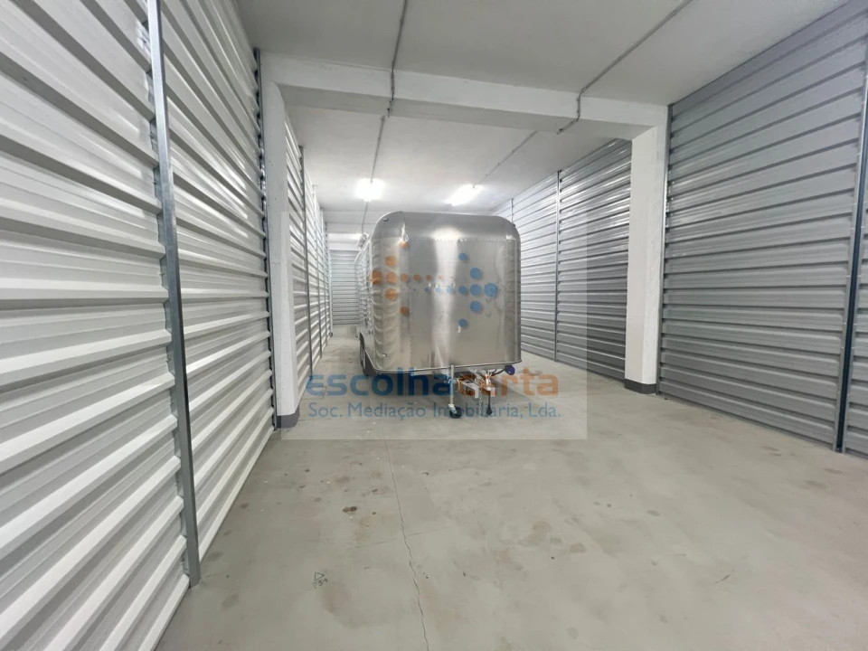 Loja para Arrendamento em Alhos Vedros Foto 6