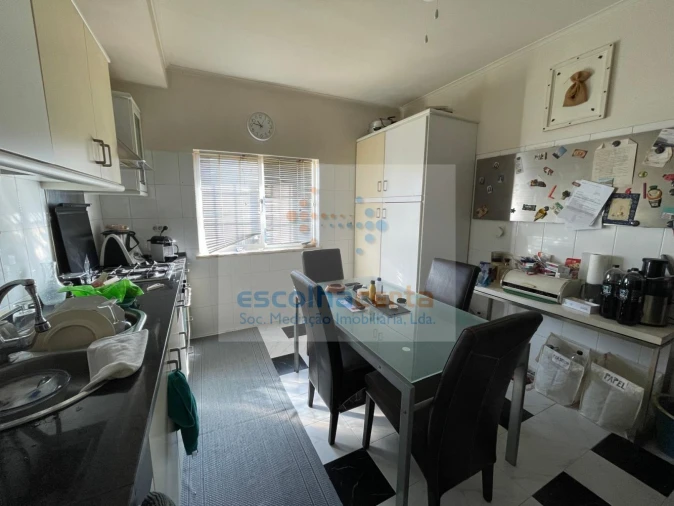 Moradia T3 para Venda em Corroios Foto 9