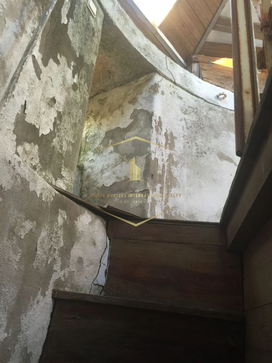 Moradia T1 para Venda em Santiago dos Velhos Foto 9