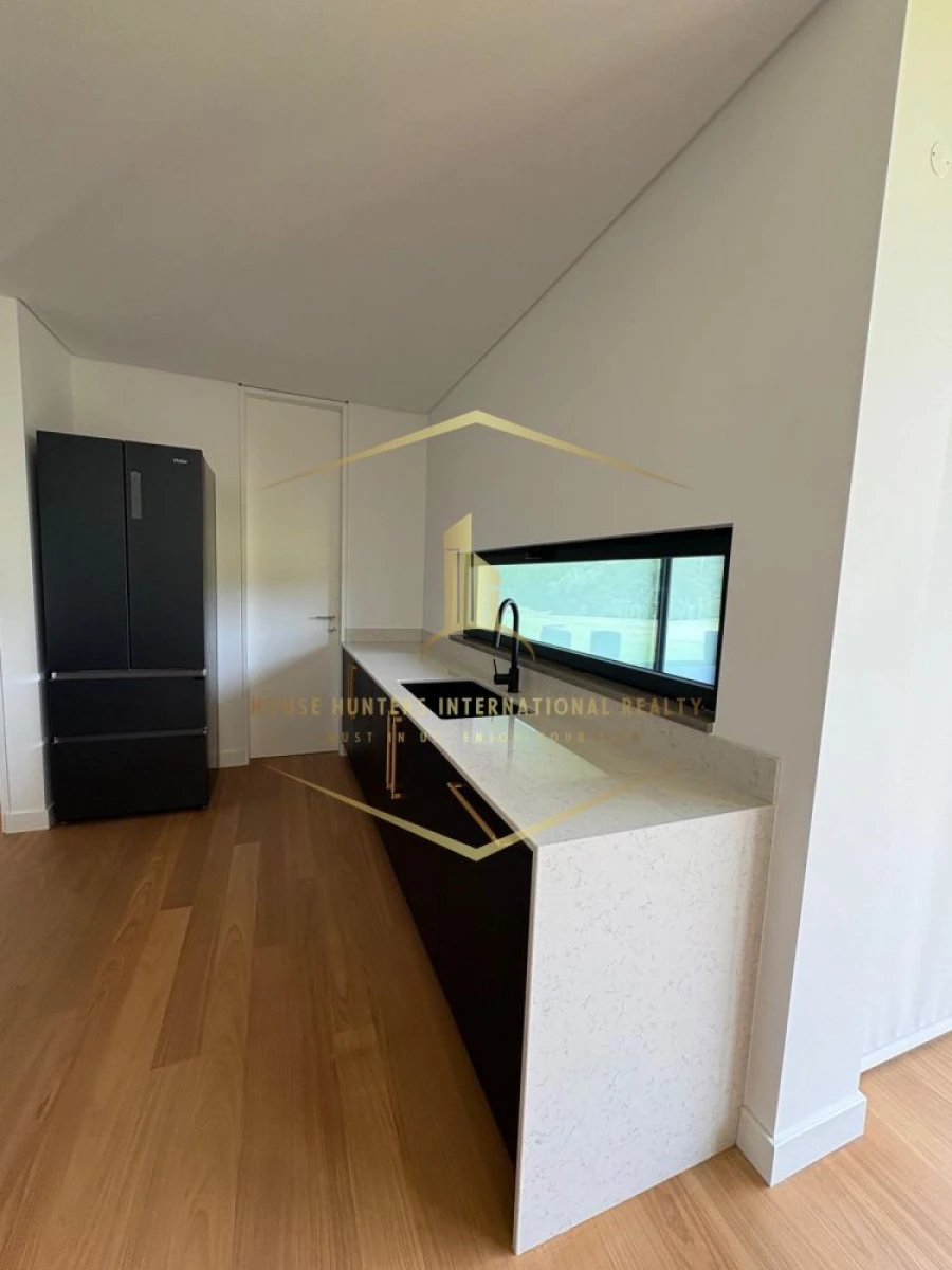 Moradia T3 para Venda em Vau Foto 33