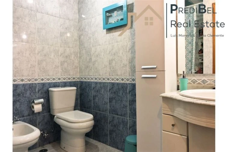 Apartamento T2 para Venda em Algueirão-Mem Martins Foto 7