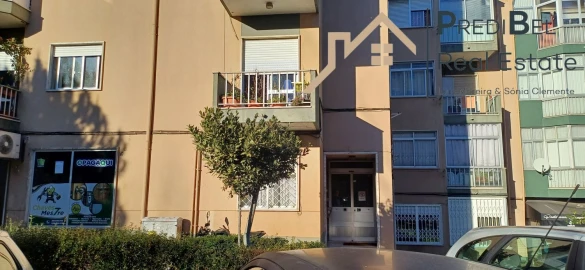 Apartamento T2 para Venda em Águas Livres