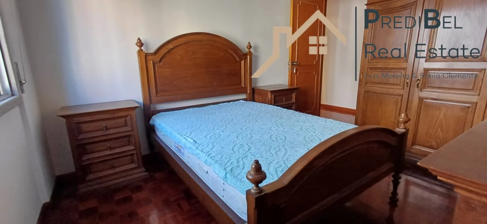 Apartamento T2 para Venda em Águas Livres Foto 9