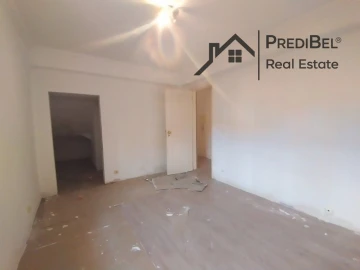 Moradia T5 para Venda em Rio de Mouro