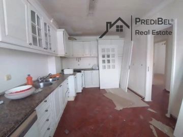 Moradia T5 para Venda em Rio de Mouro