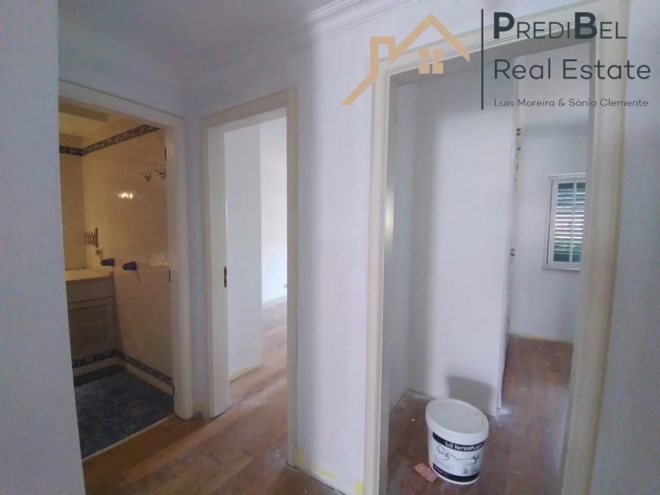 Moradia T5 para Venda em Rio de Mouro Foto 13