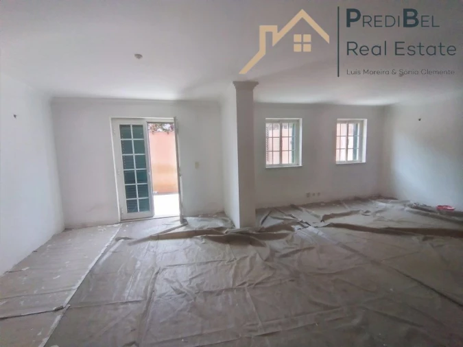 Moradia T5 para Venda em Rio de Mouro Foto 25