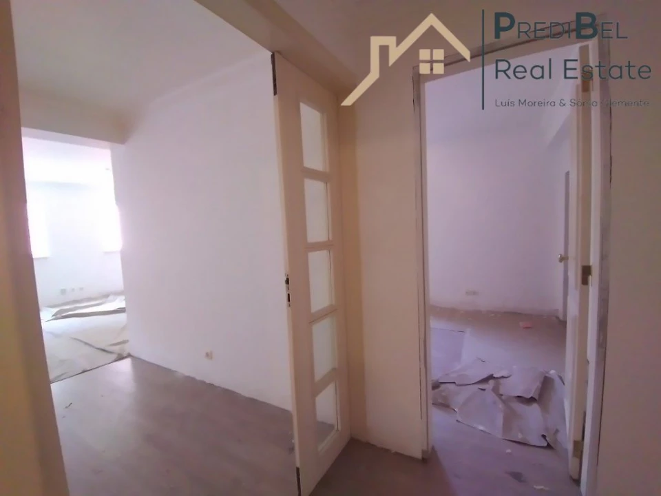 Moradia T5 para Venda em Rio de Mouro Foto 31