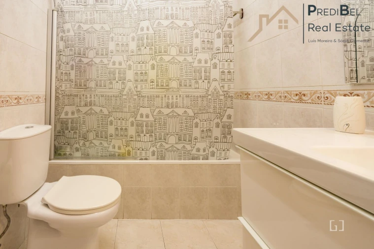 Apartamento T1 para Venda em Póvoa de Santa Iria e Forte da Casa Foto 11