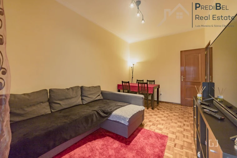 Apartamento T1 para Venda em Póvoa de Santa Iria e Forte da Casa Foto 9