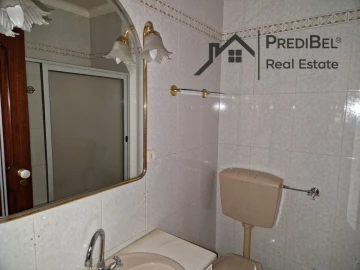Apartamento T3 para Venda em Pontinha e Famões