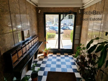 Apartamento T3 para Venda em Pontinha e Famões