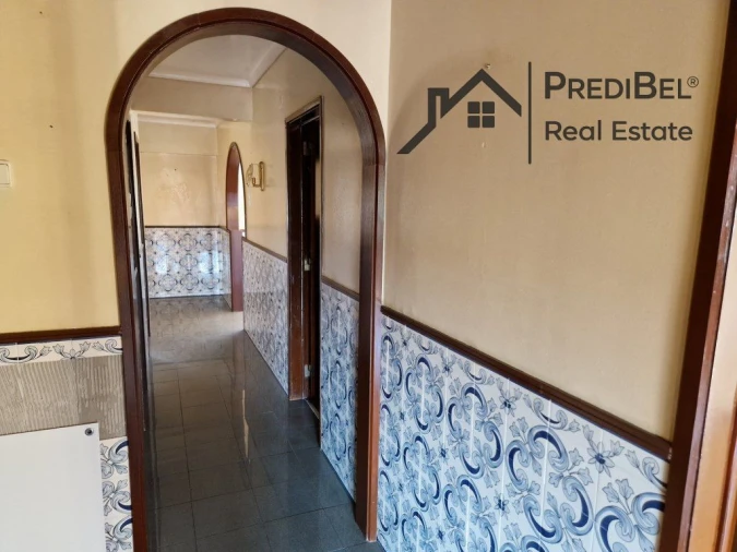 Apartamento T3 para Venda em Pontinha e Famões Foto 6