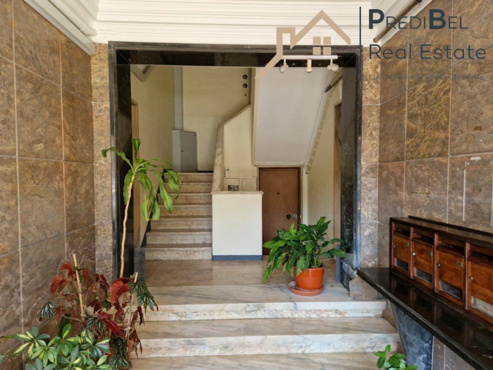 Apartamento T3 para Venda em Pontinha e Famões Foto 19