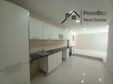 Moradia T3 para Venda em Carcavelos e Parede