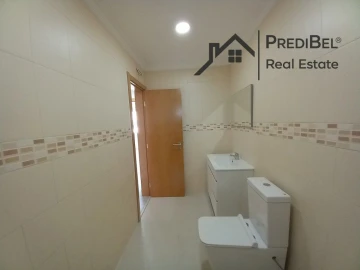 Moradia T3 para Venda em Carcavelos e Parede
