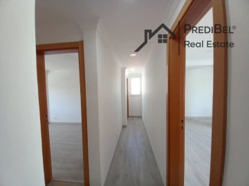 Moradia T3 para Venda em Carcavelos e Parede